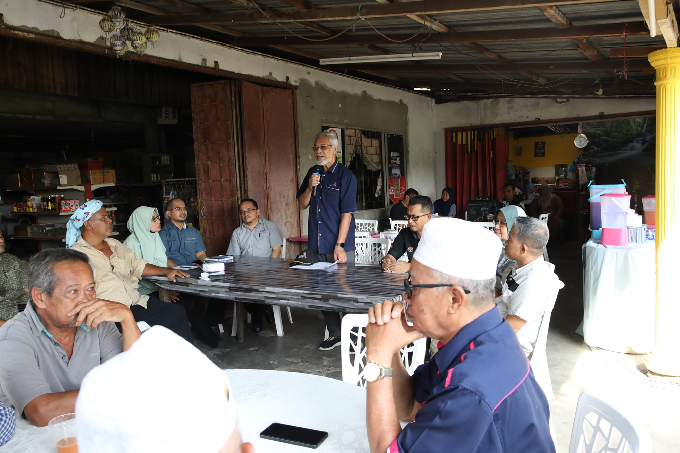 PROGRAM SEMBANG SANTAI PENGERUSI BERSAMA PETANI